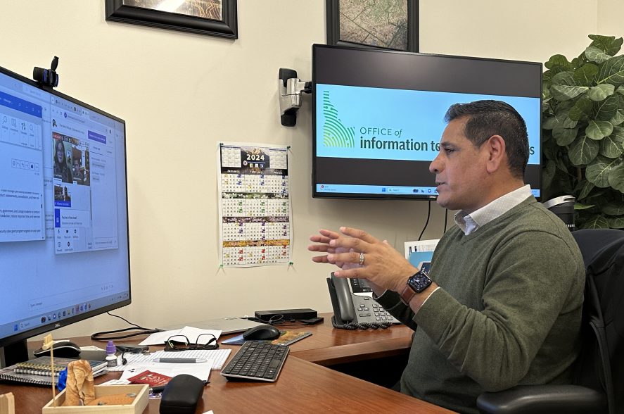 ITS Administrator, Alberto Gonzalez speaking to the Boise Metro Chamber of Commerce